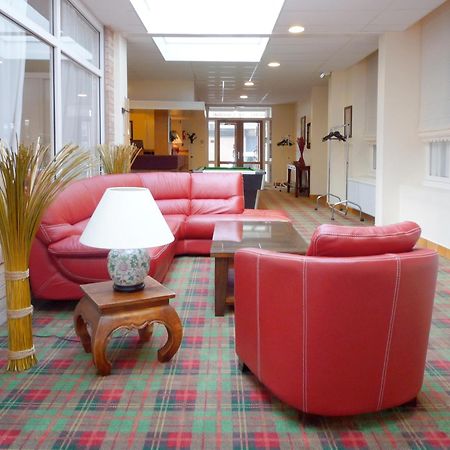 Hotel & Restaurant Le Cardinal Poix-de-Picardie Ngoại thất bức ảnh