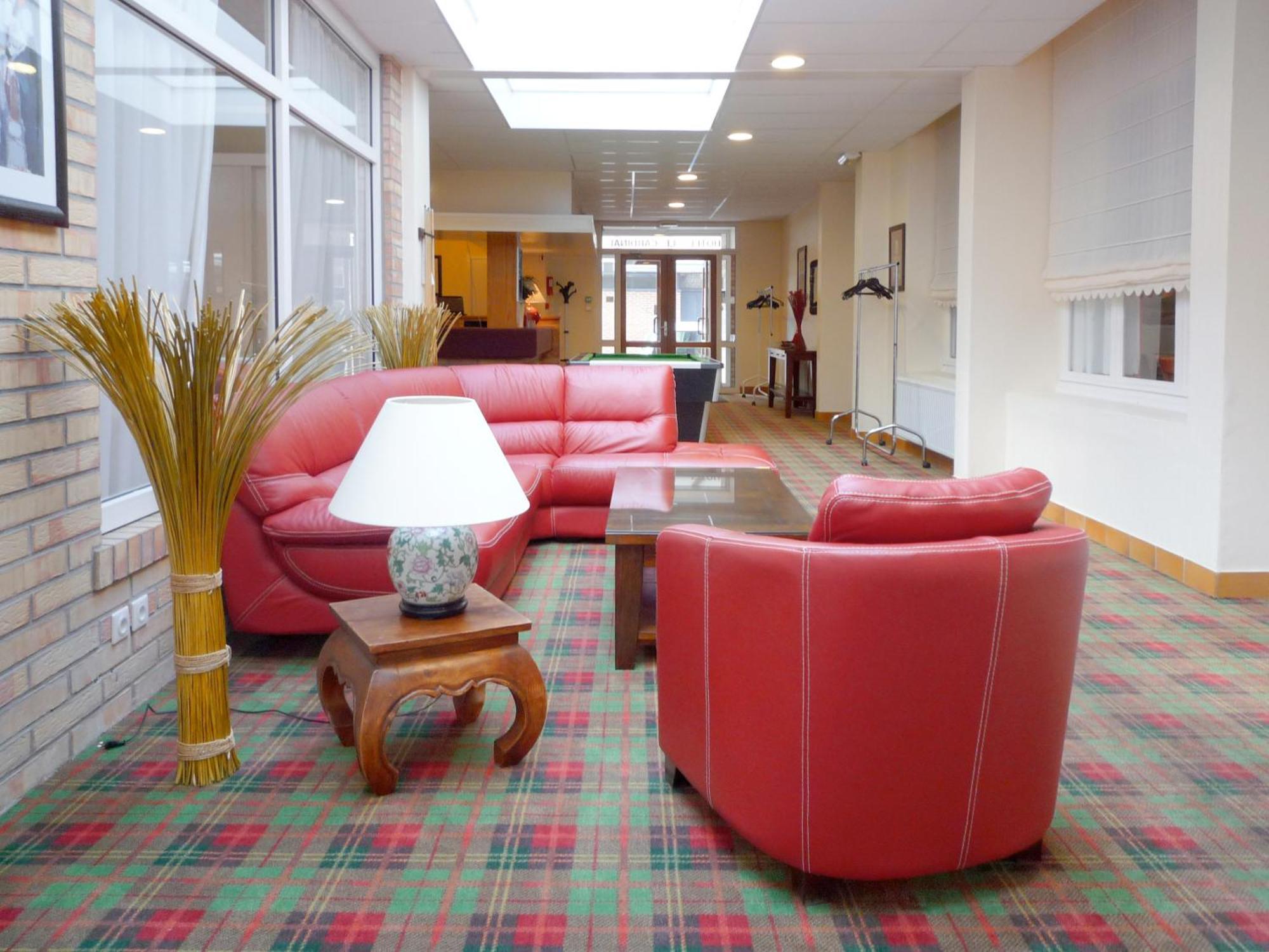 Hotel & Restaurant Le Cardinal Poix-de-Picardie Ngoại thất bức ảnh
