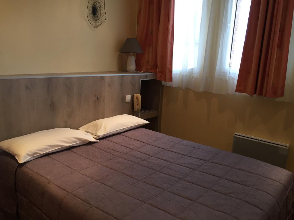 Hotel & Restaurant Le Cardinal Poix-de-Picardie Ngoại thất bức ảnh